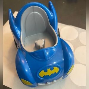 Little people Batman car blue and yellow Batmobile rolls